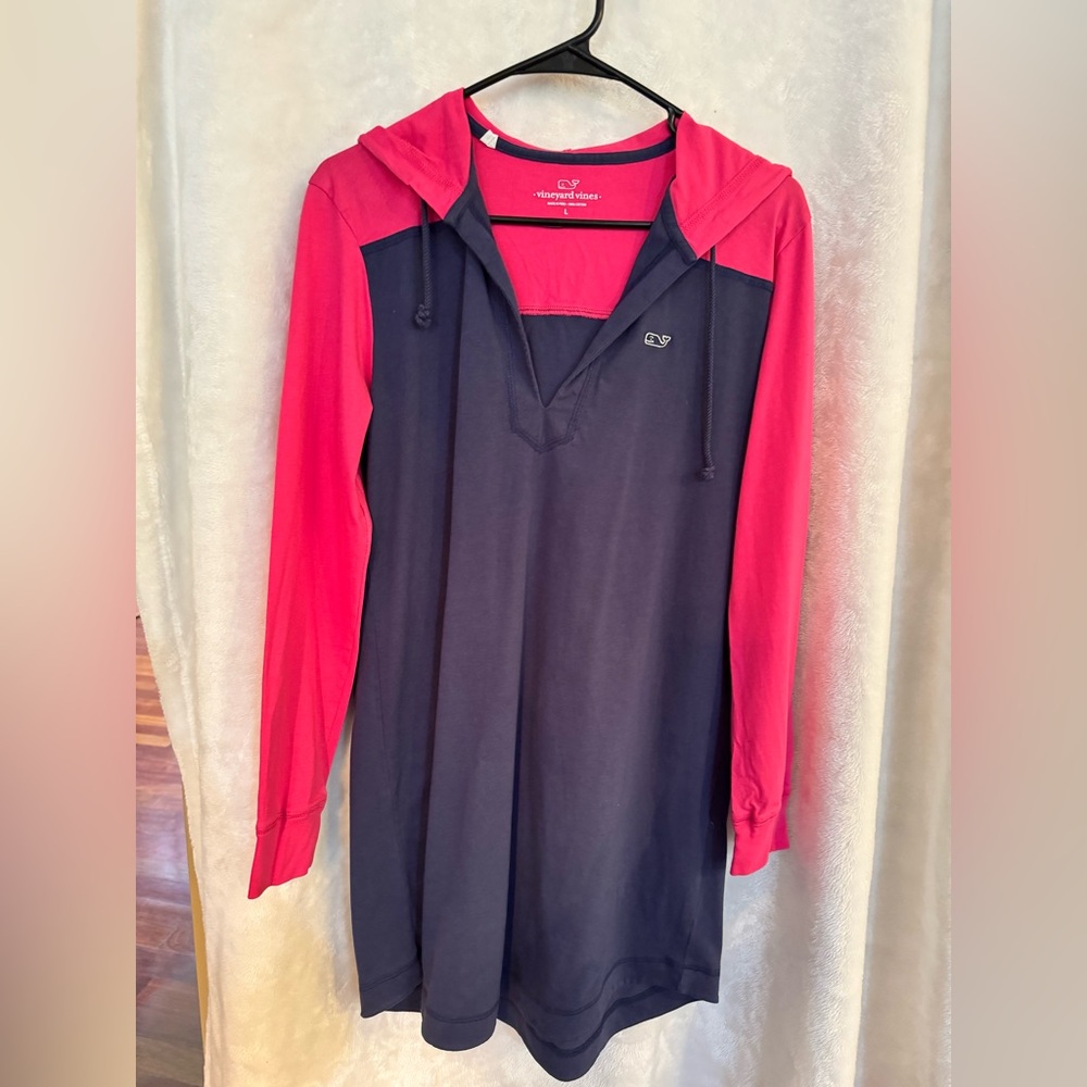 Vineyard Vines Two-Tone Hoodie Dress